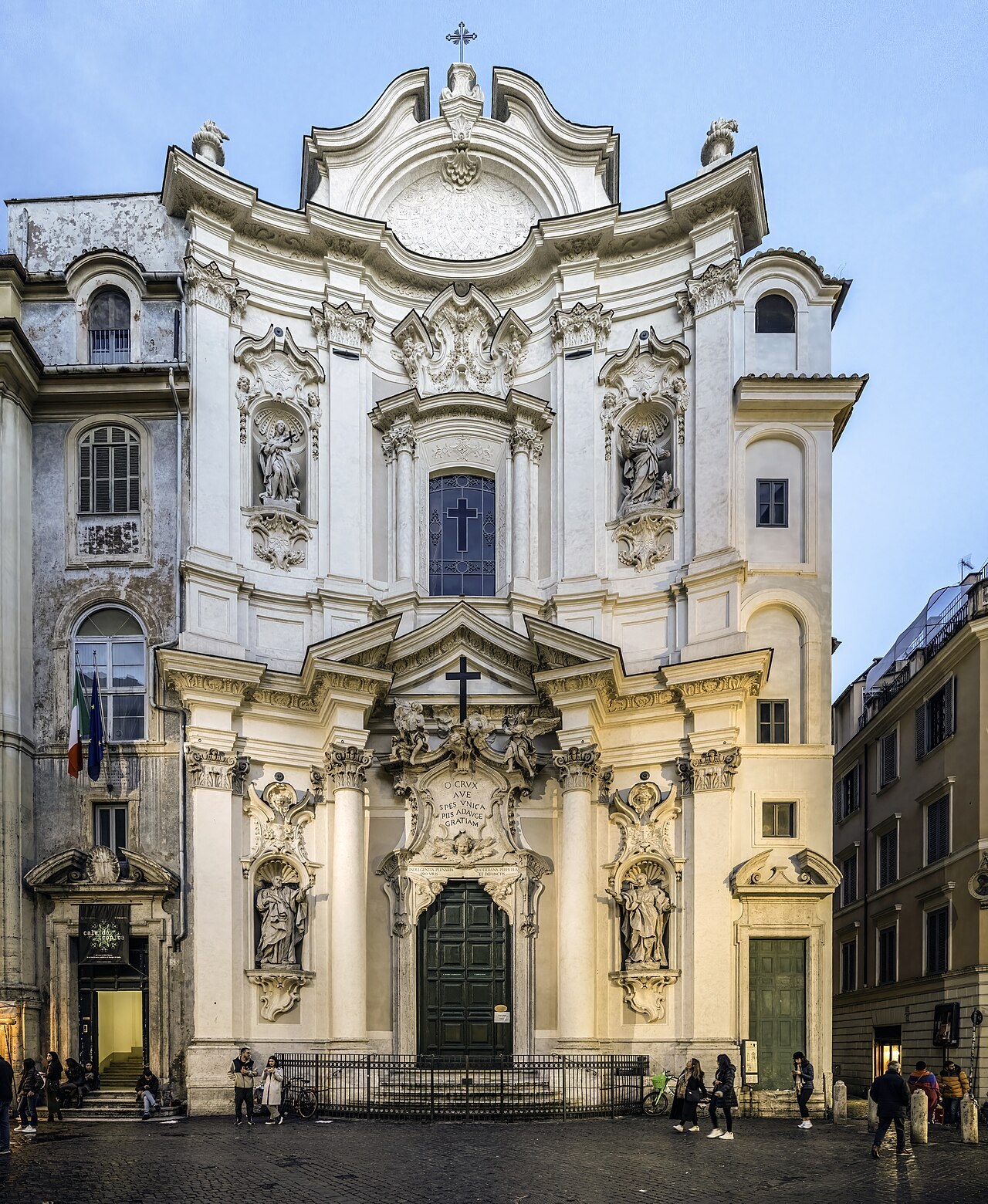 Esterno della chiesa di Santa Maria Maddalena a Roma
